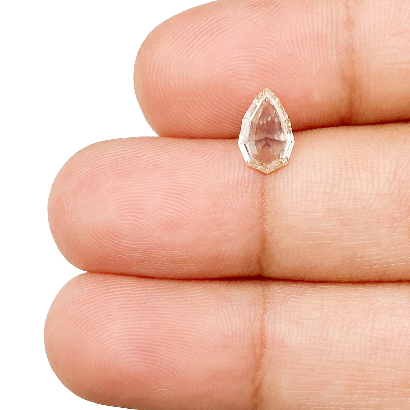 0.65ct | Champagne VVS Pear Shape Step Cut Diamond - Image 2