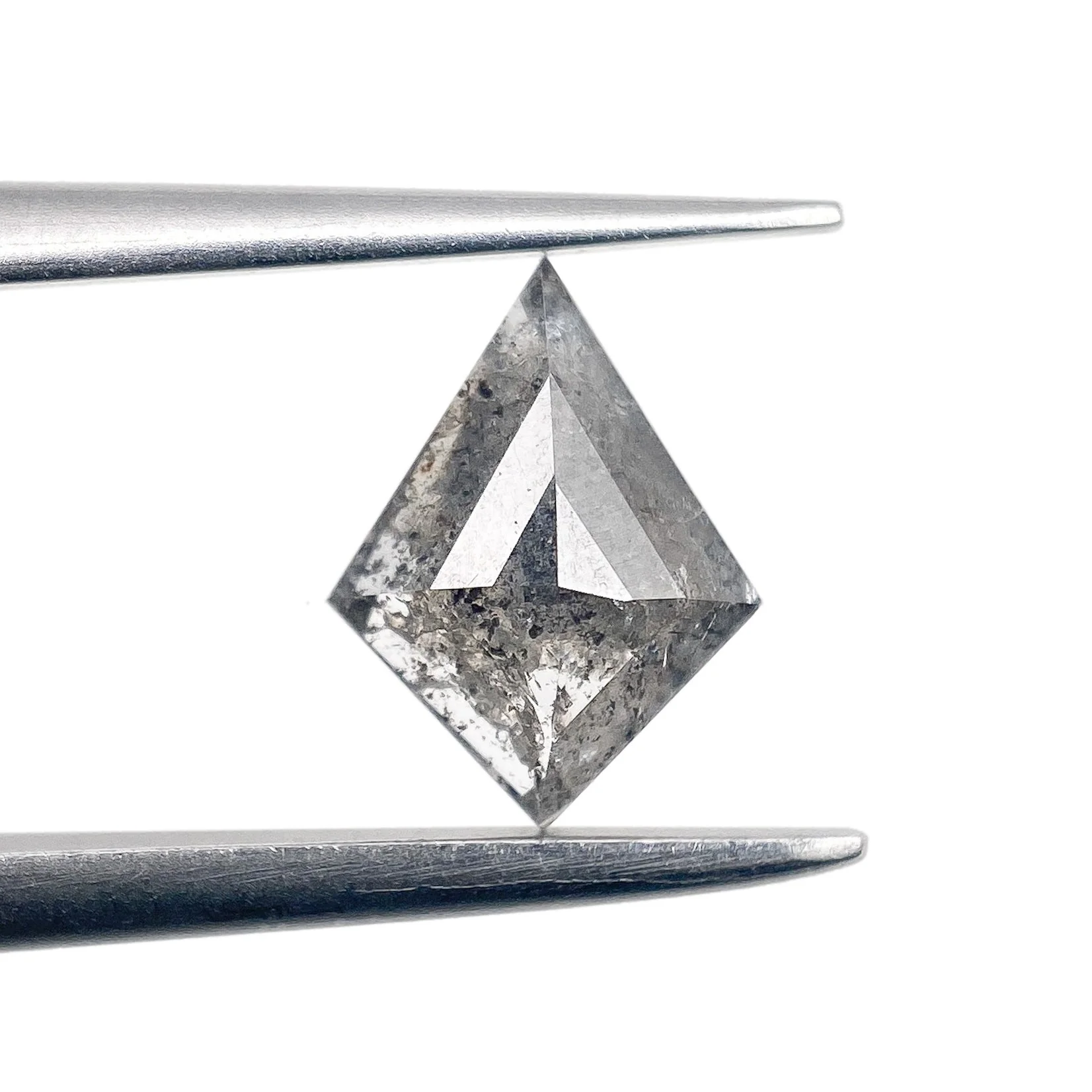 0.68ct | Salt & Pepper Kite Shape Step Cut Diamond - Image 2