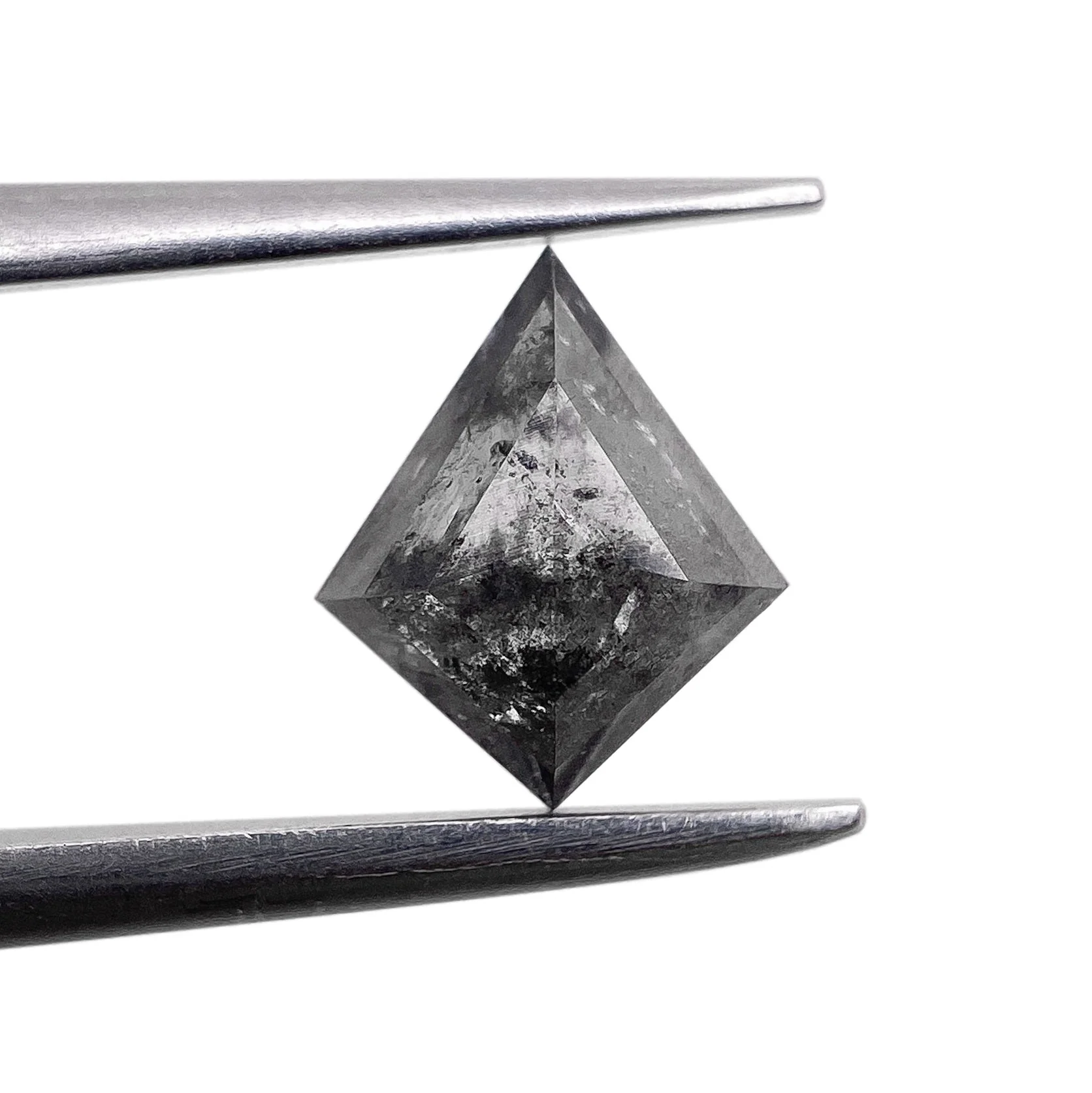 0.76ct | Salt & Pepper Kite Shape Step Cut Diamond - Image 2