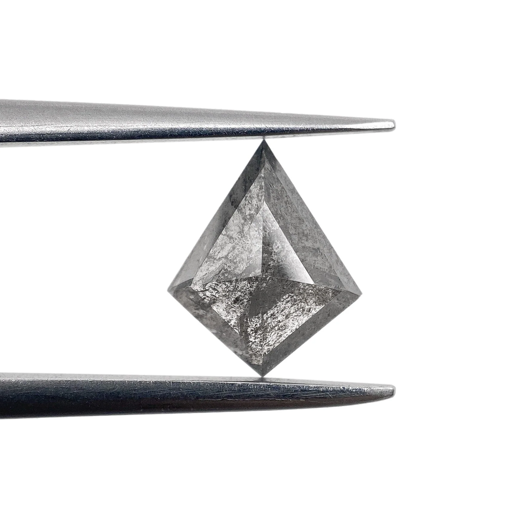 0.78ct | Salt & Pepper Kite Shape Rose Cut Diamond - Image 2