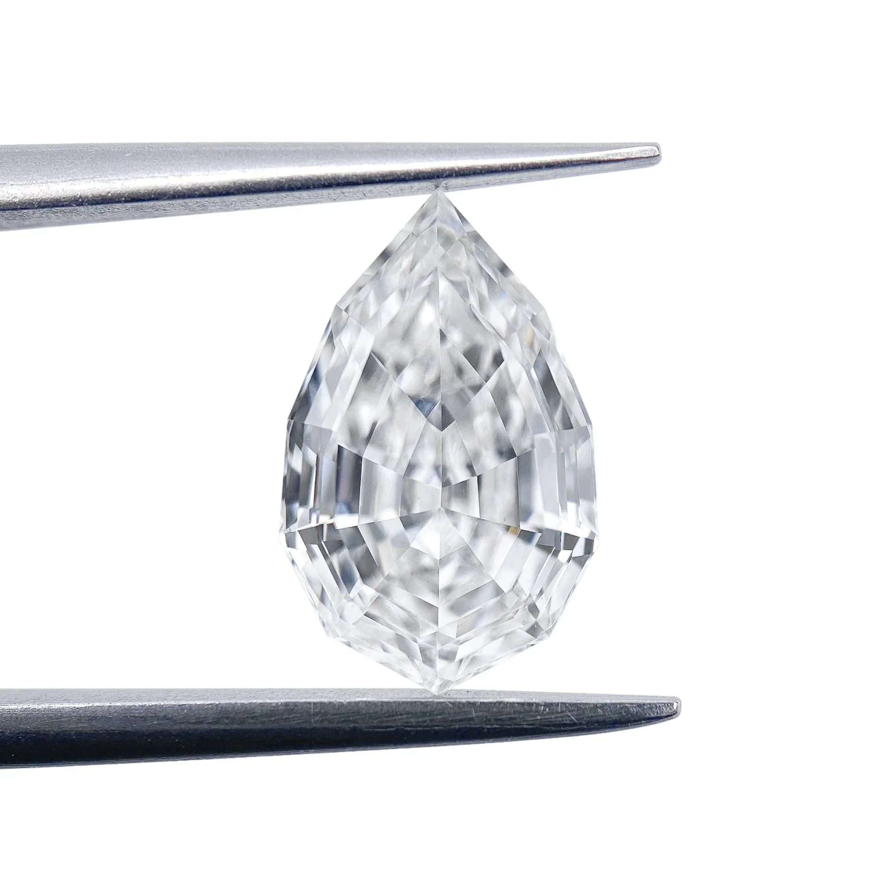2.18ct |E/VS1 Pear Shape Step Cut Lab Diamond (IGI) - Image 2