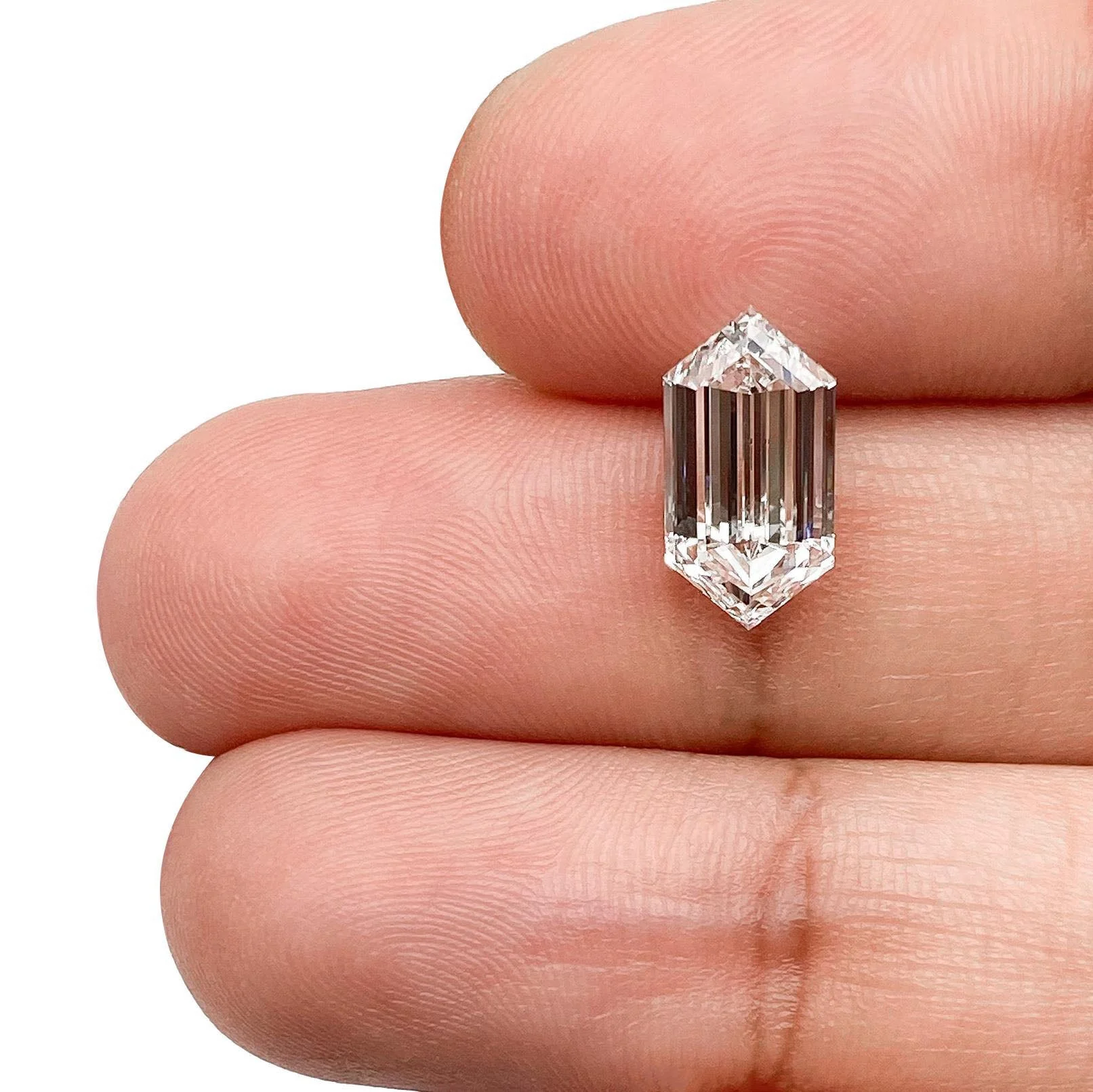 2.52ct | E/VS1 Hexagon Shape Step Cut Lab Diamond (IGI) - Image 3