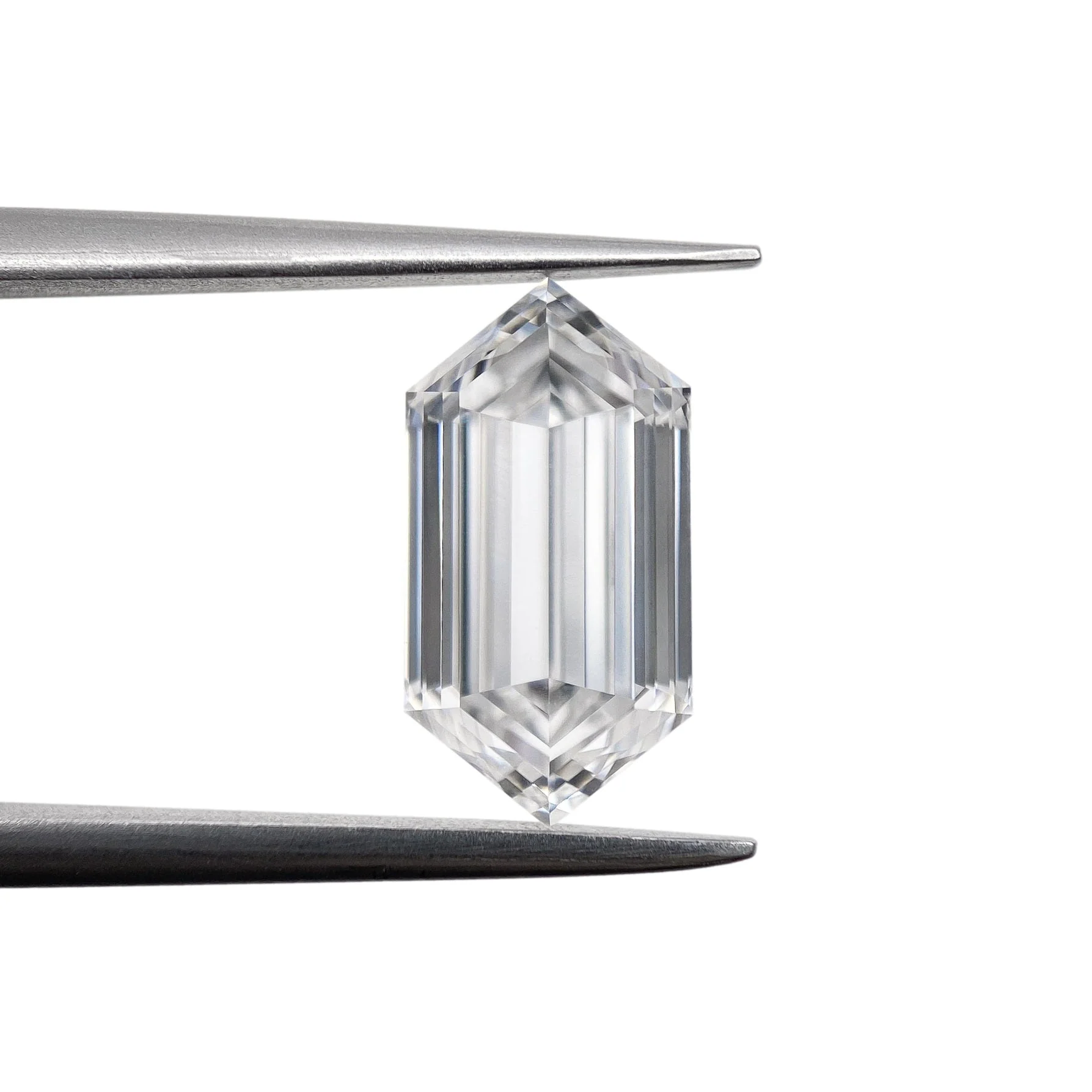 2.53ct | E/VS1 Hexagon Shape Step Cut Lab Diamond (IGI) - Image 2