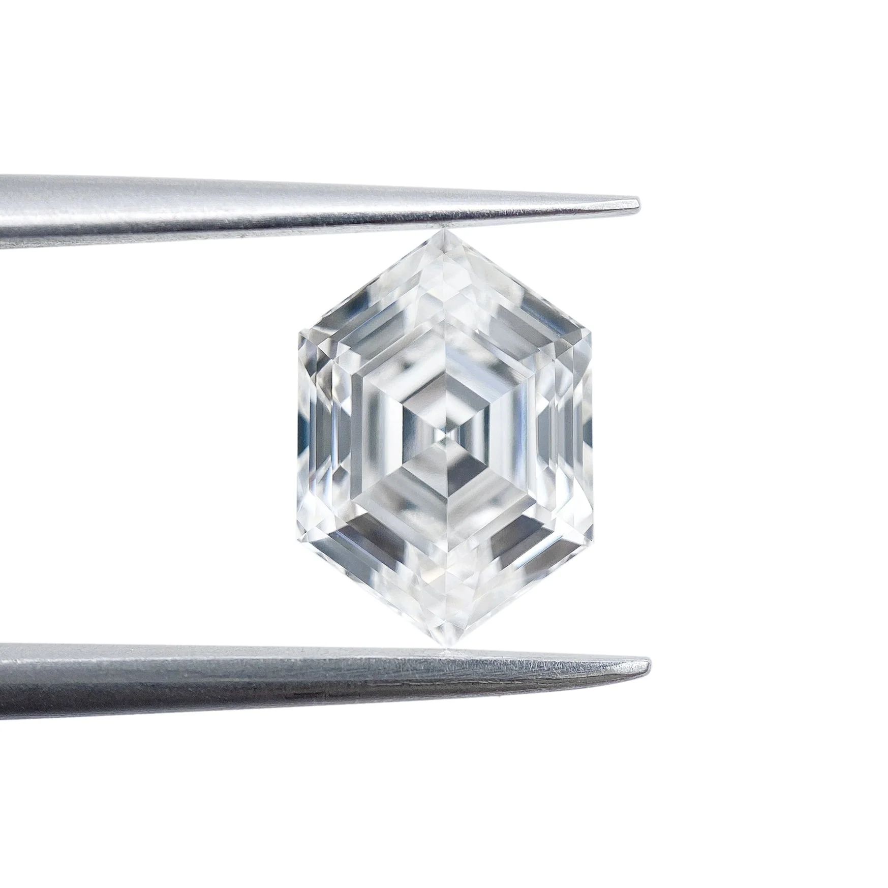 2.80ct | F/VS1 Hexagon Shape Step Cut Lab Diamond (IGI) - Image 2
