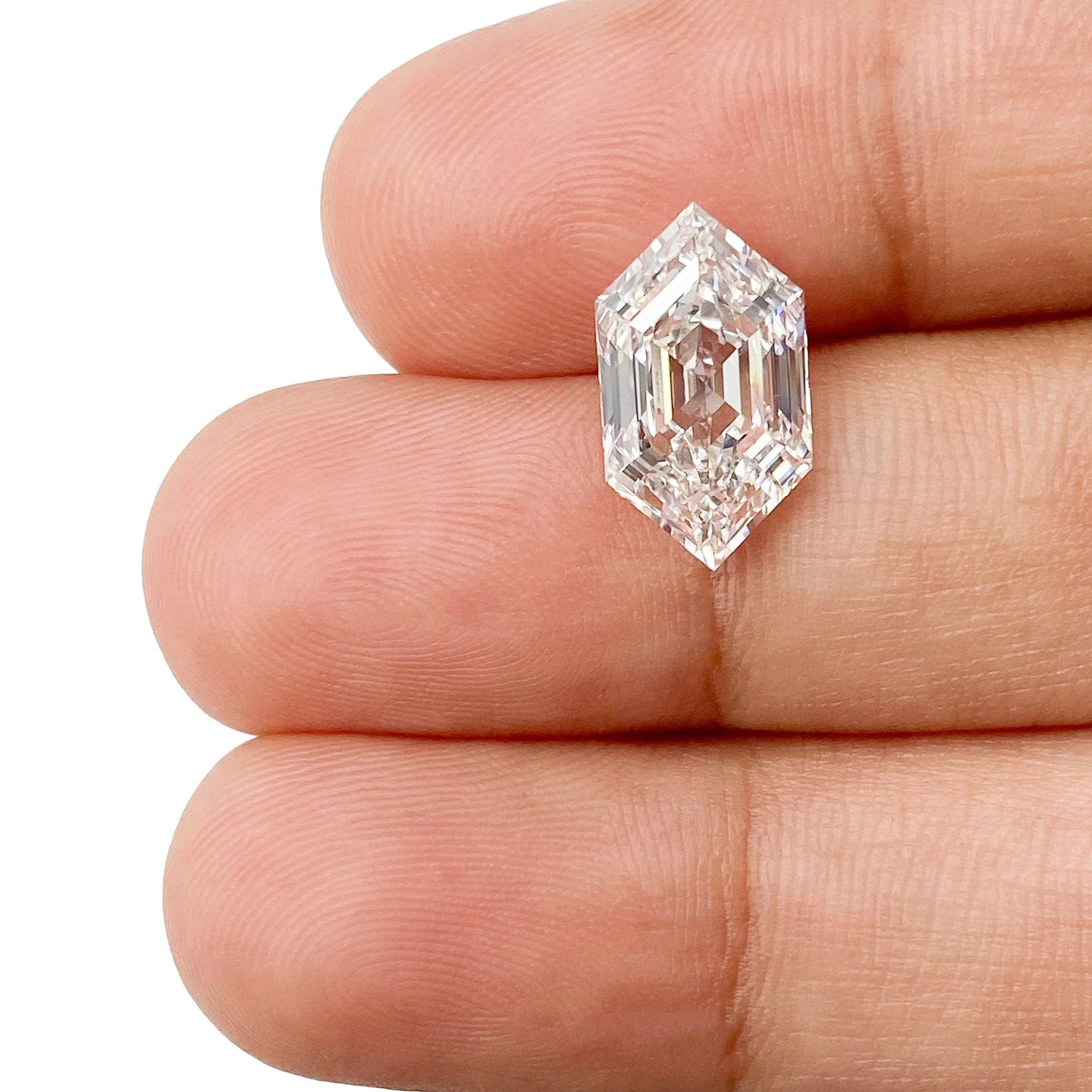 3.05ct | F/VS1 Hexagon Shape Step Cut Lab Diamond (IGI) - Image 3