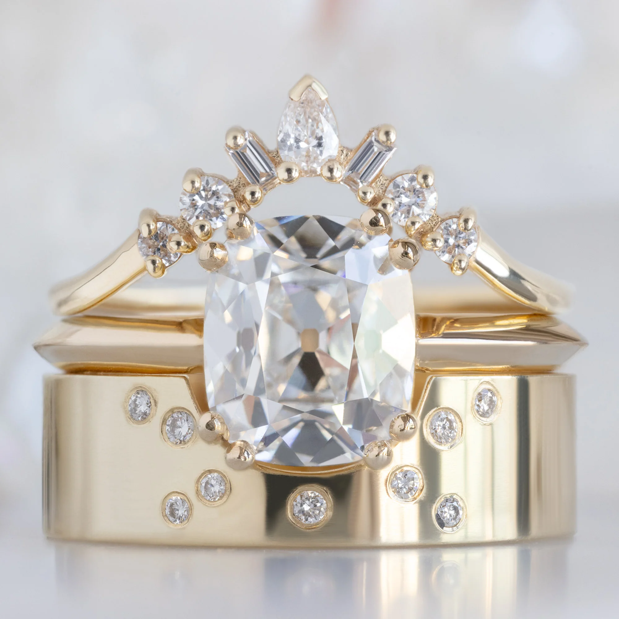 Constellation Arc Stacking Band | Yellow, Rose or White Gold - Image 3