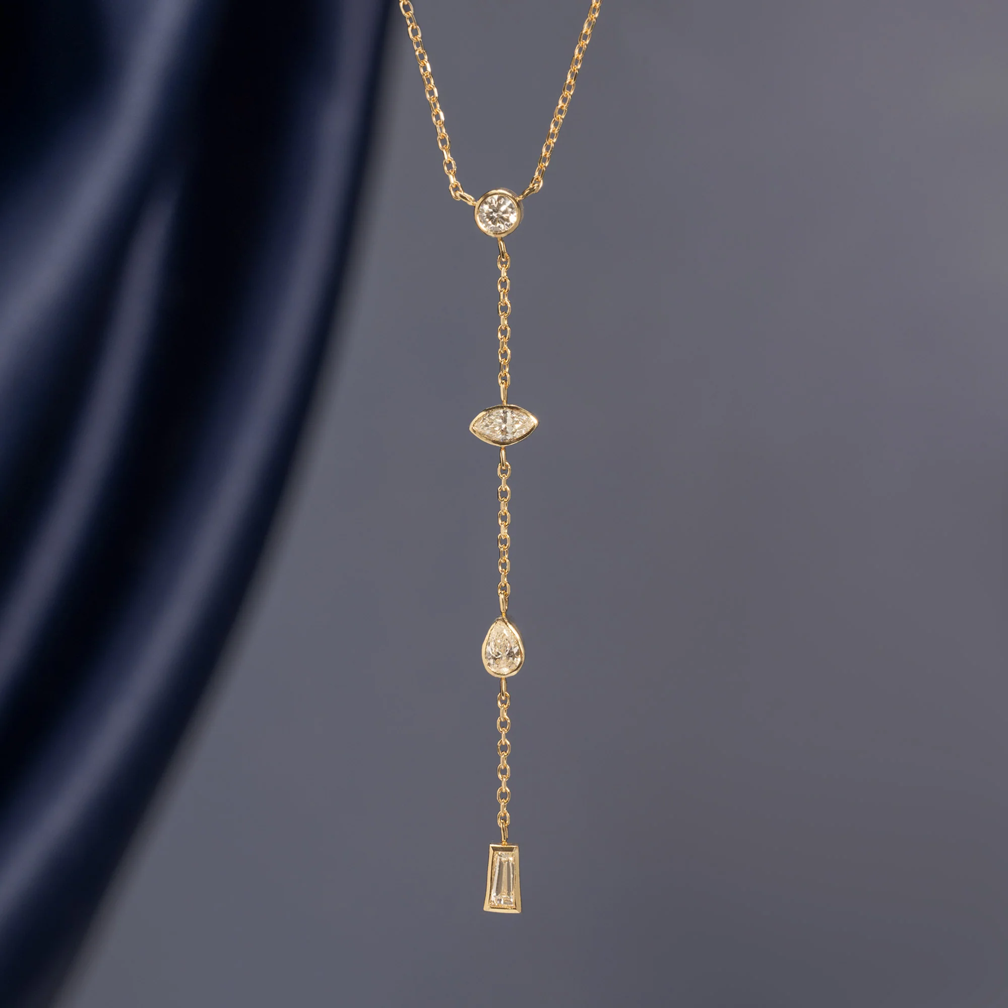 ‘Date Night’ Diamond Lariat Necklace | Yellow Gold