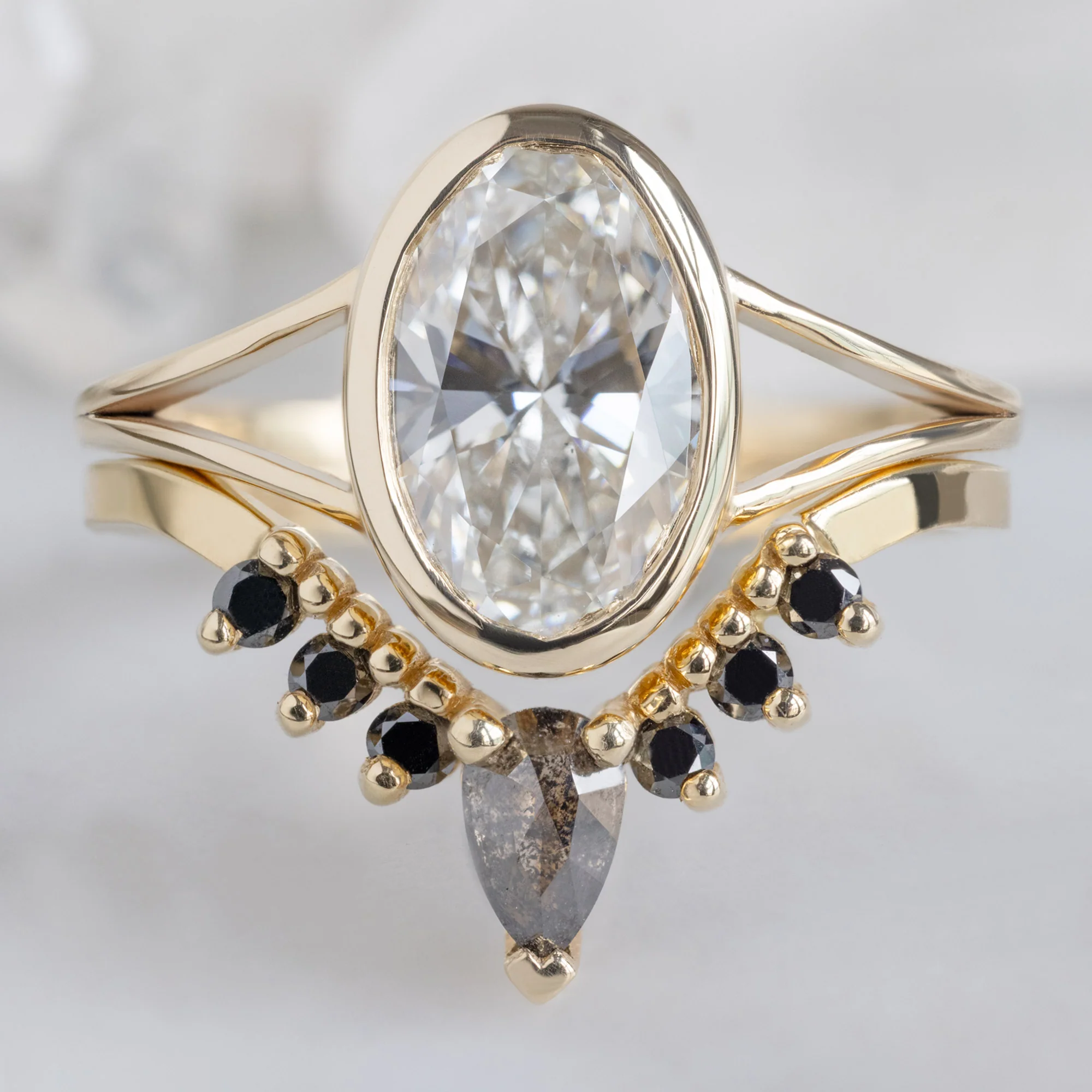 Black Diamond Sunburst Stacking Band | Yellow, Rose or White Gold - Image 3