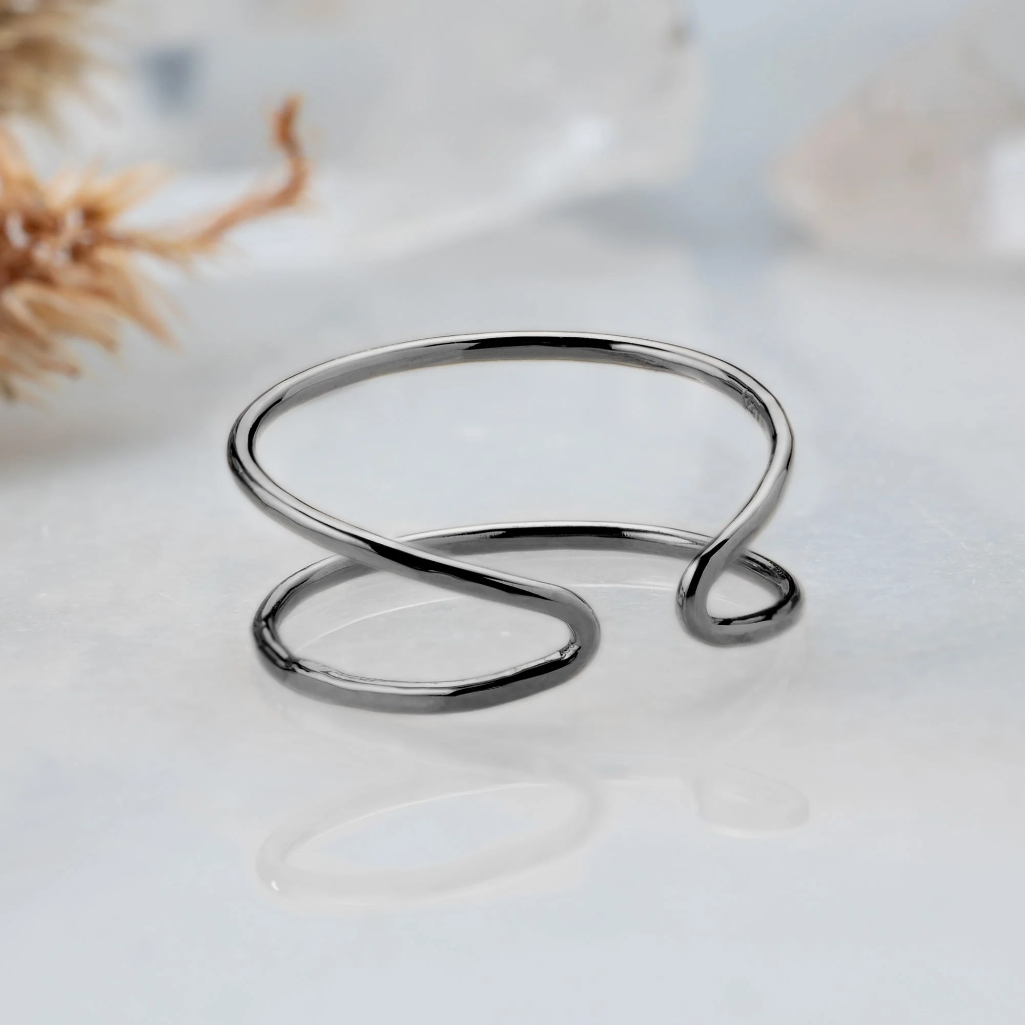The Arrow Ring | Yellow, Rose, White or Sterling Silver - Image 10