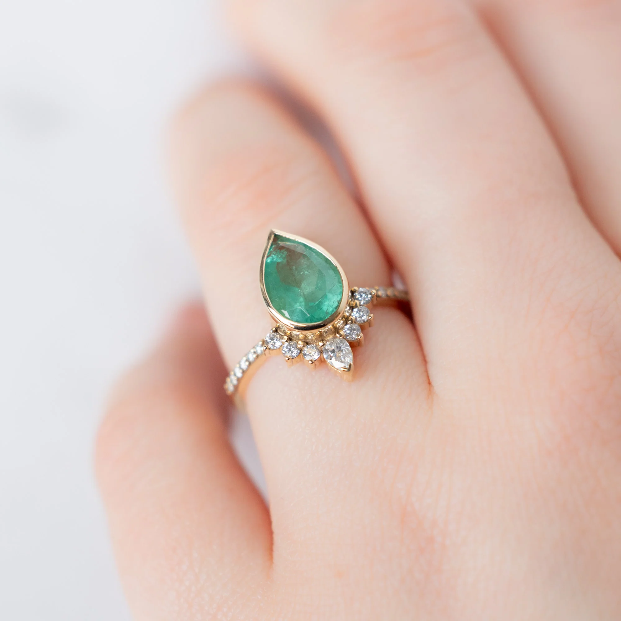 The Aster Ring | 2.12ct Pear Emerald in 14K Yellow Gold - Image 5