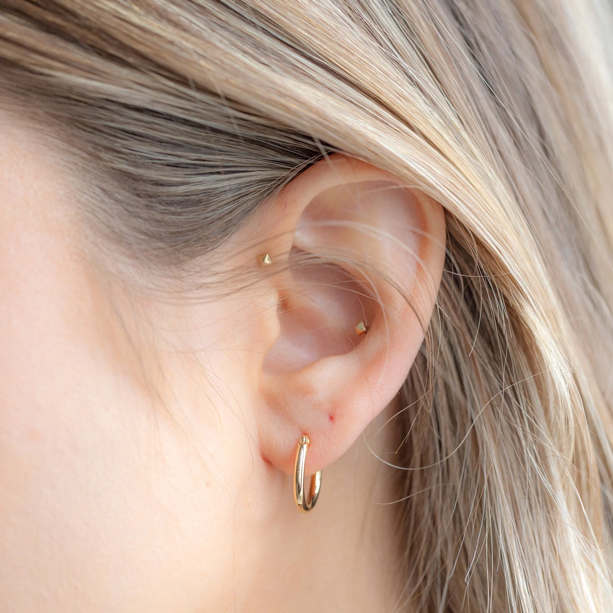 The Charm Hoop Earrings | Yellow Gold - Image 6