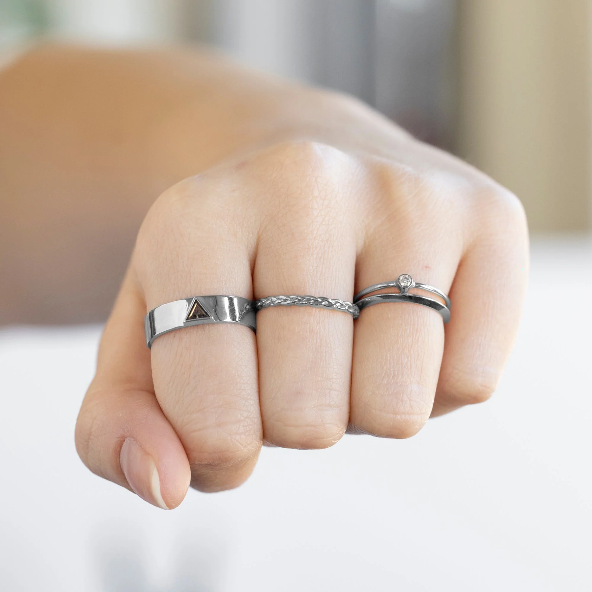 The Cigar Band with a Trillion Salt and Pepper Diamond | Yellow, Rose or White Gold - Image 6