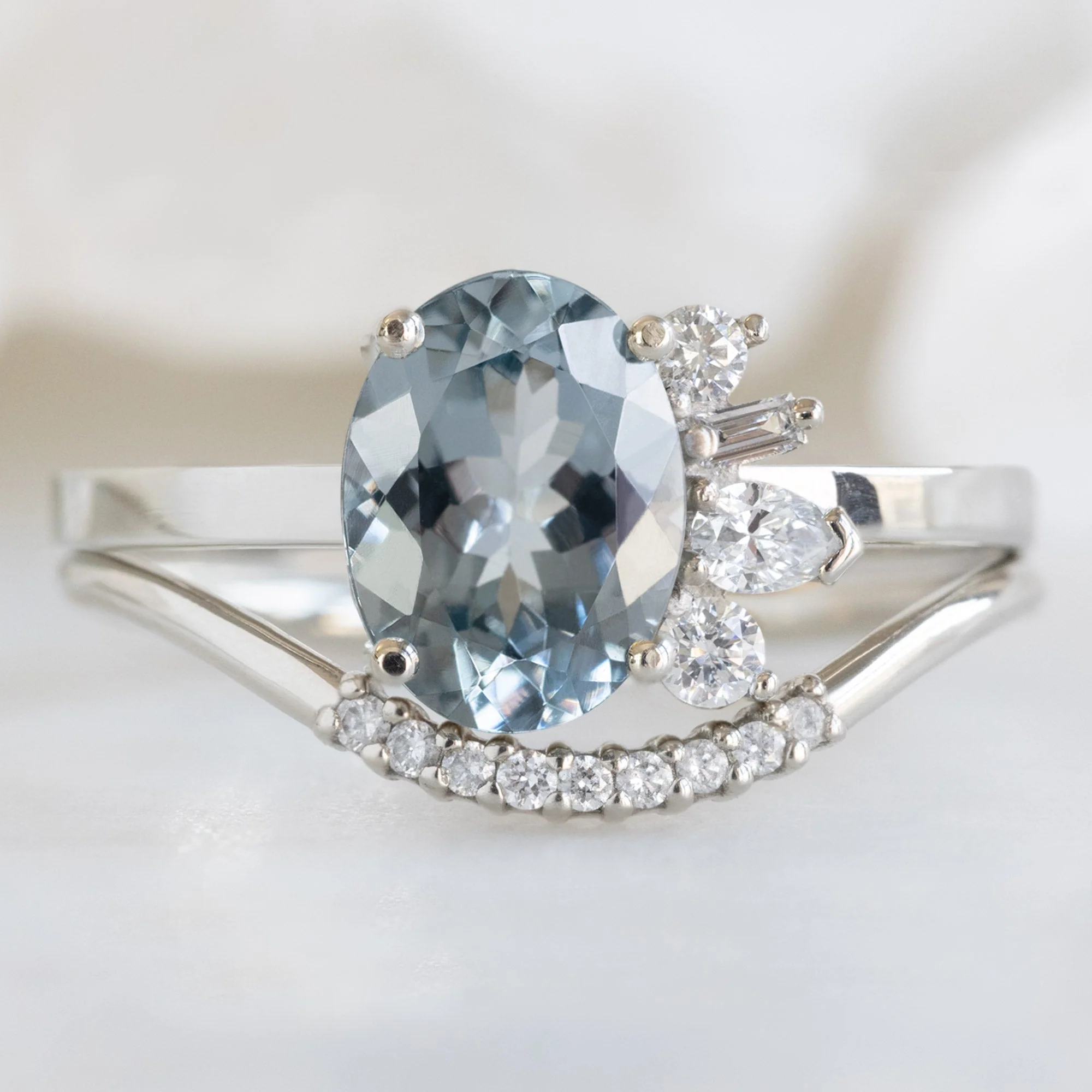 The Cluster Ring | 1.22ct Oval Spinel in 14K White Gold - Image 3