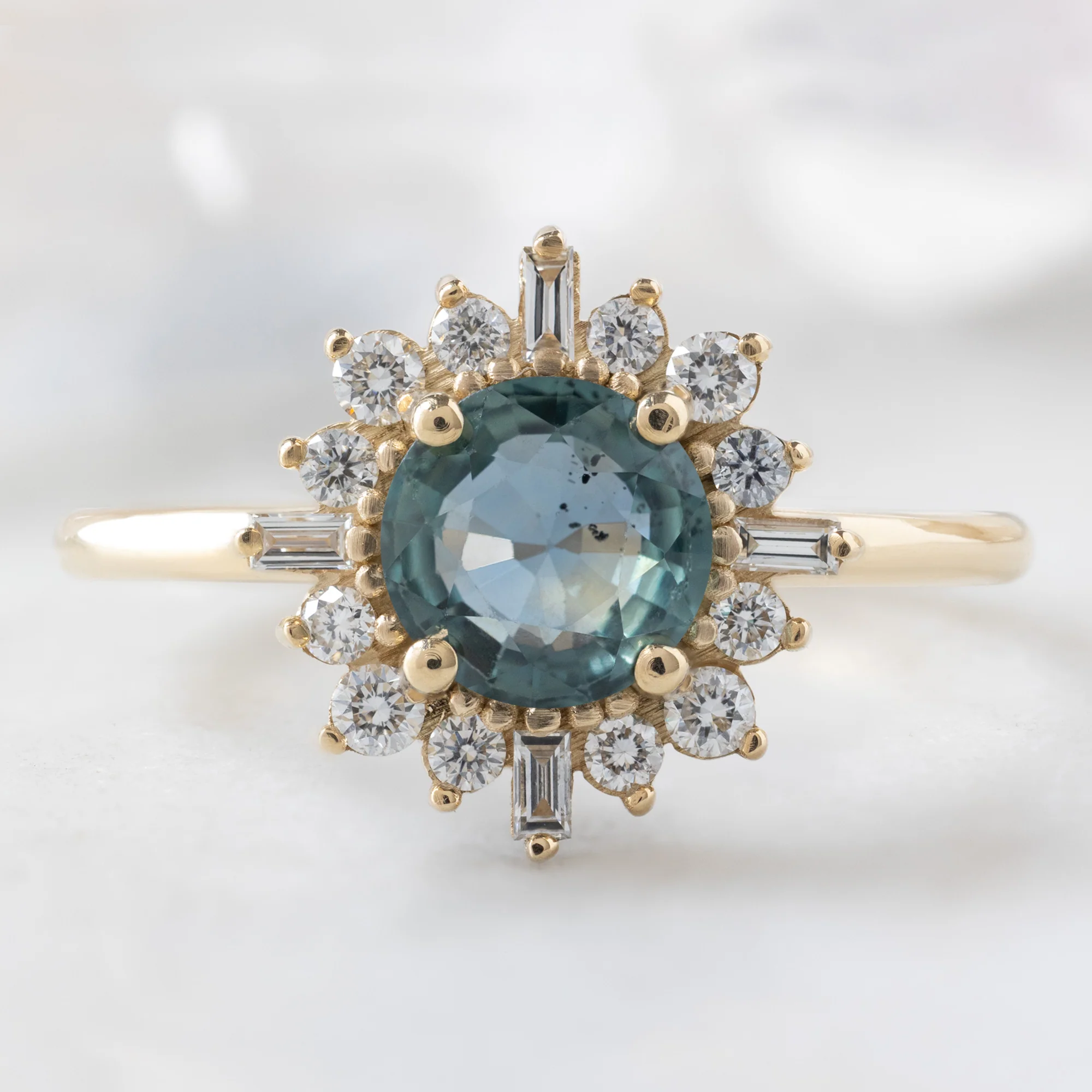 The Compass Ring | 0.98ct Round Blue Sapphire in 14K Yellow Gold