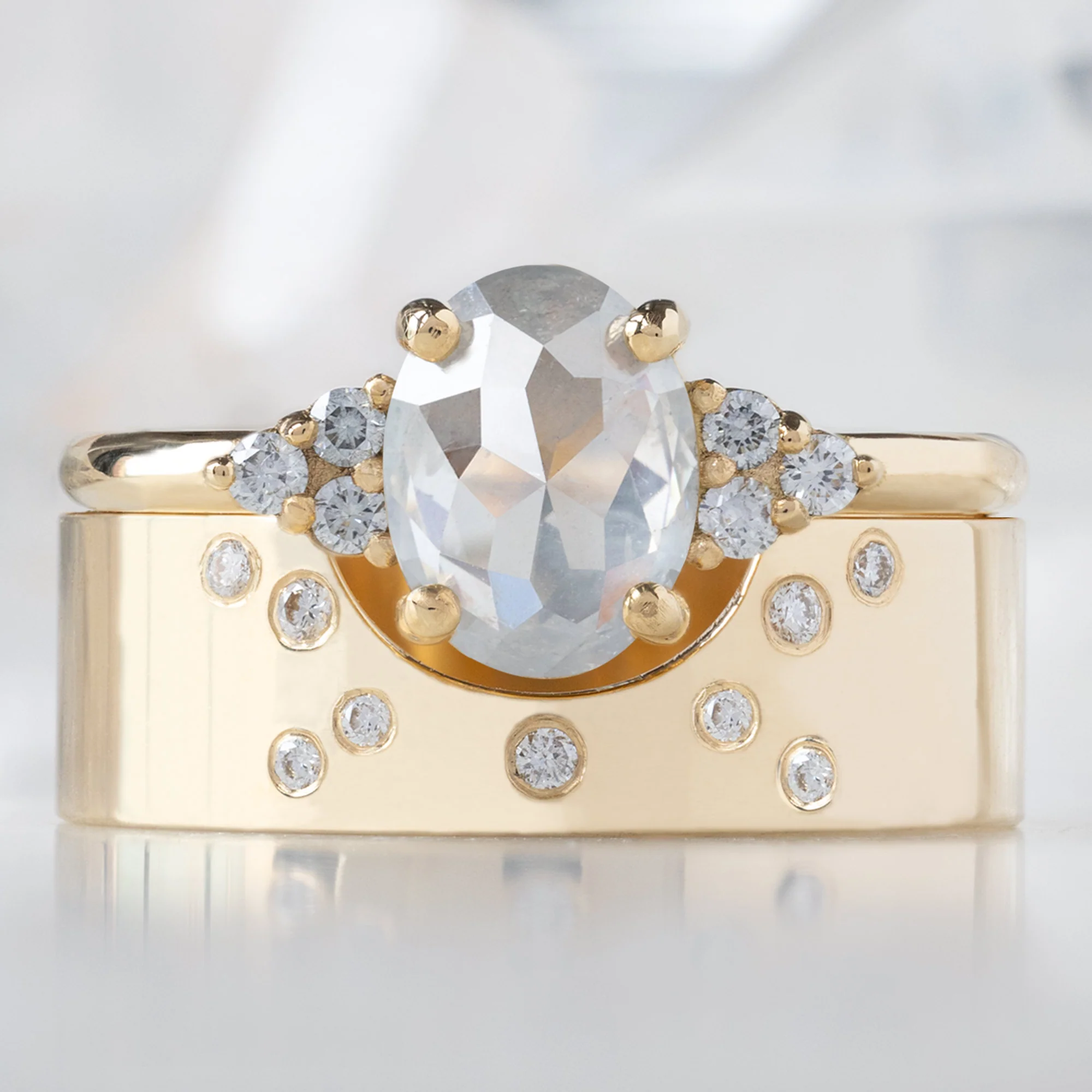 The Ivy Ring | 0.96ct Oval Icy White Diamond in 18K Yellow Gold - Image 3