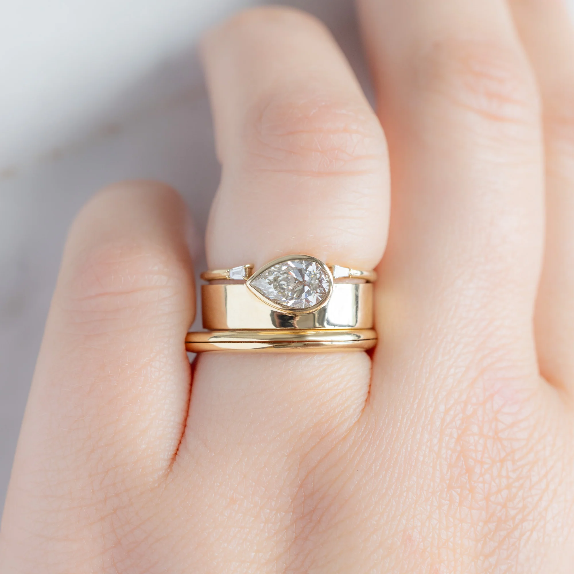 The Love Story Ring with a Black Diamond | Yellow Gold - Image 3