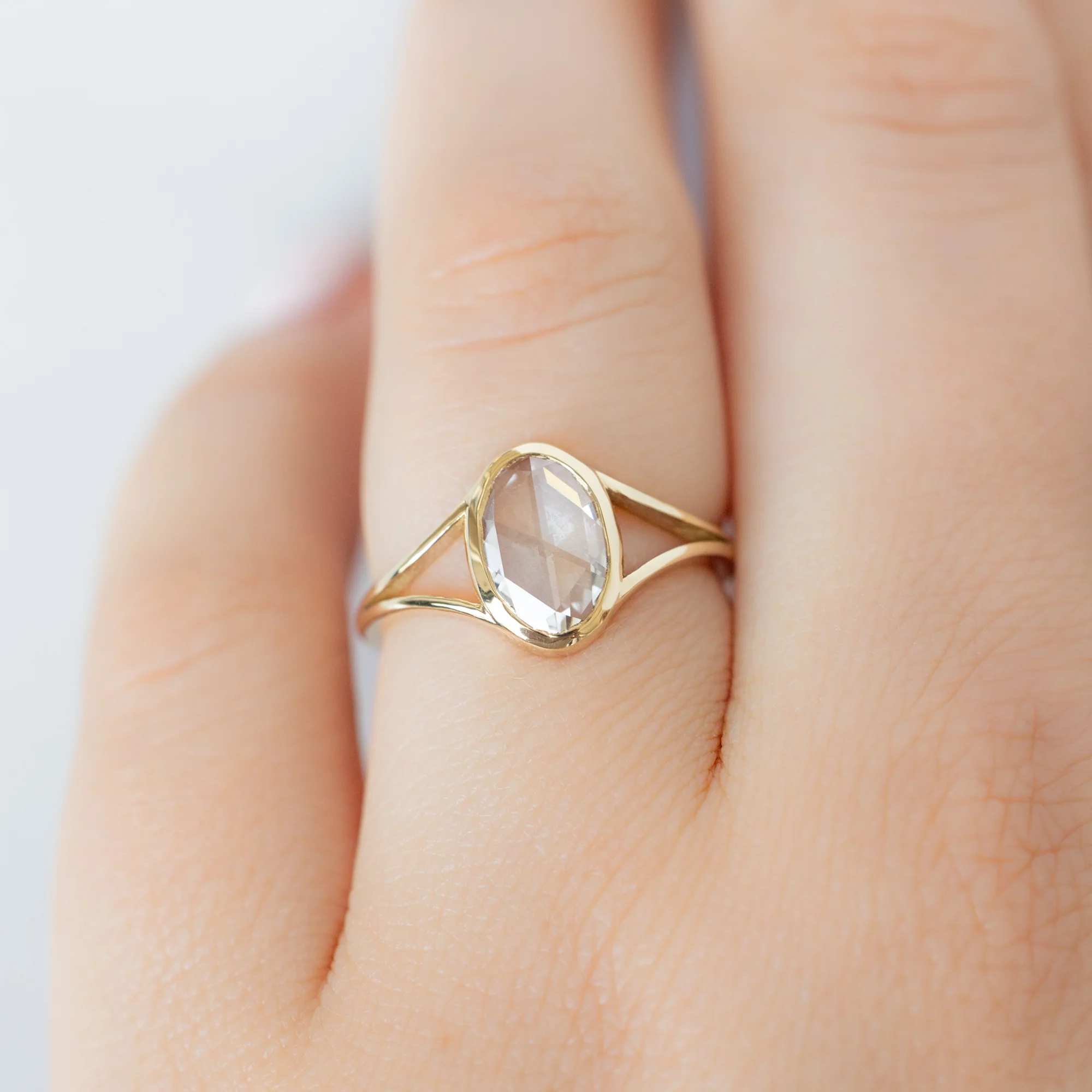 The Magnolia Ring | 1.26ct Oval Lab Grown White Diamond in 14K Yellow Gold - Image 4