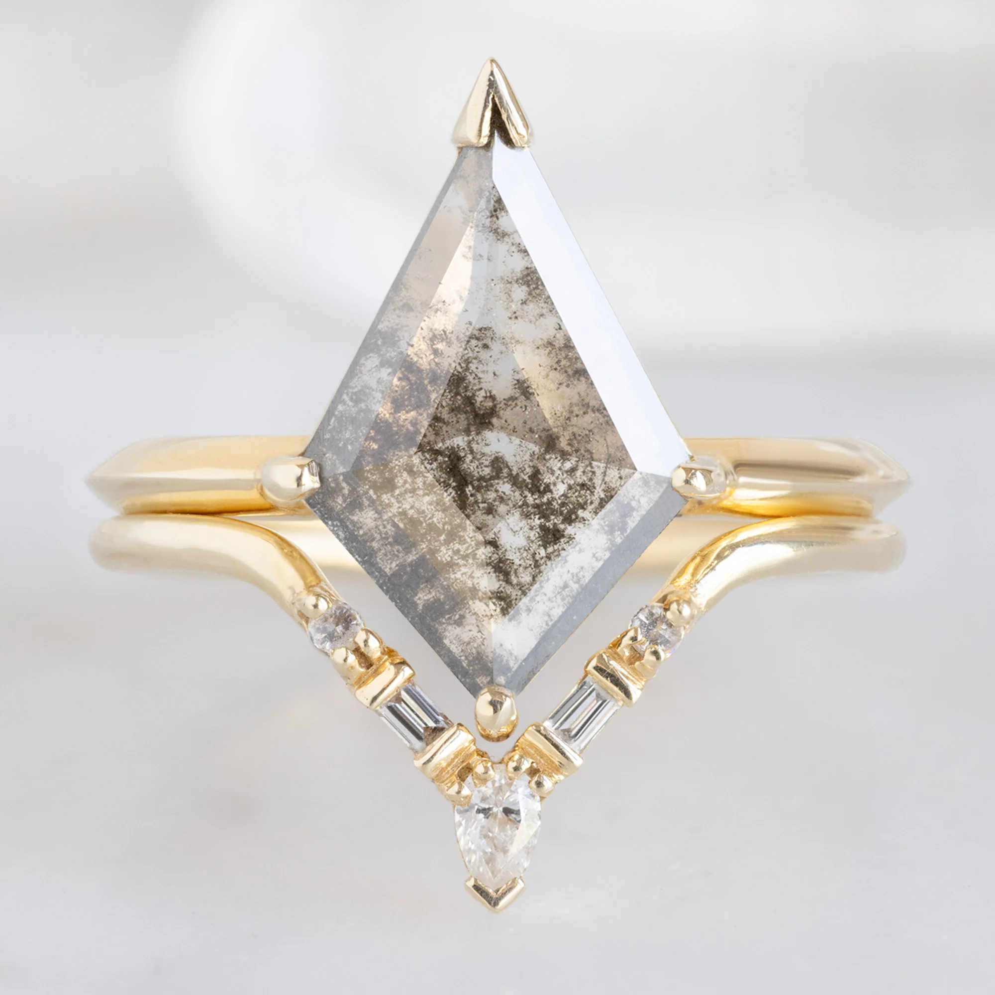 The Sage Ring | 1.4ct Lab Grown Salt and Pepper Kite in 14K Yellow Gold - Image 3