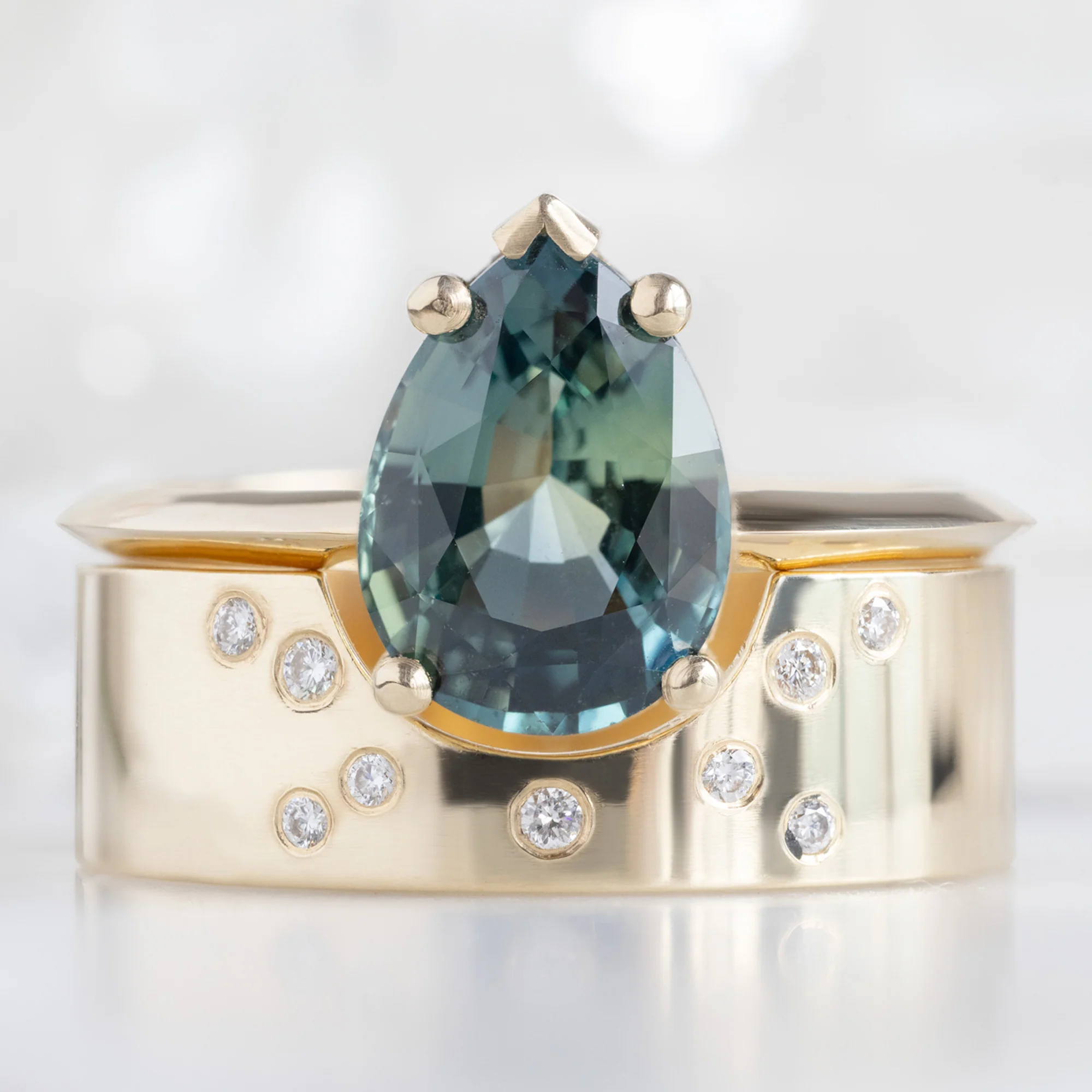 The Sage Ring | 2.04ct Pear Teal Sapphire in 14K Yellow Gold - Image 4