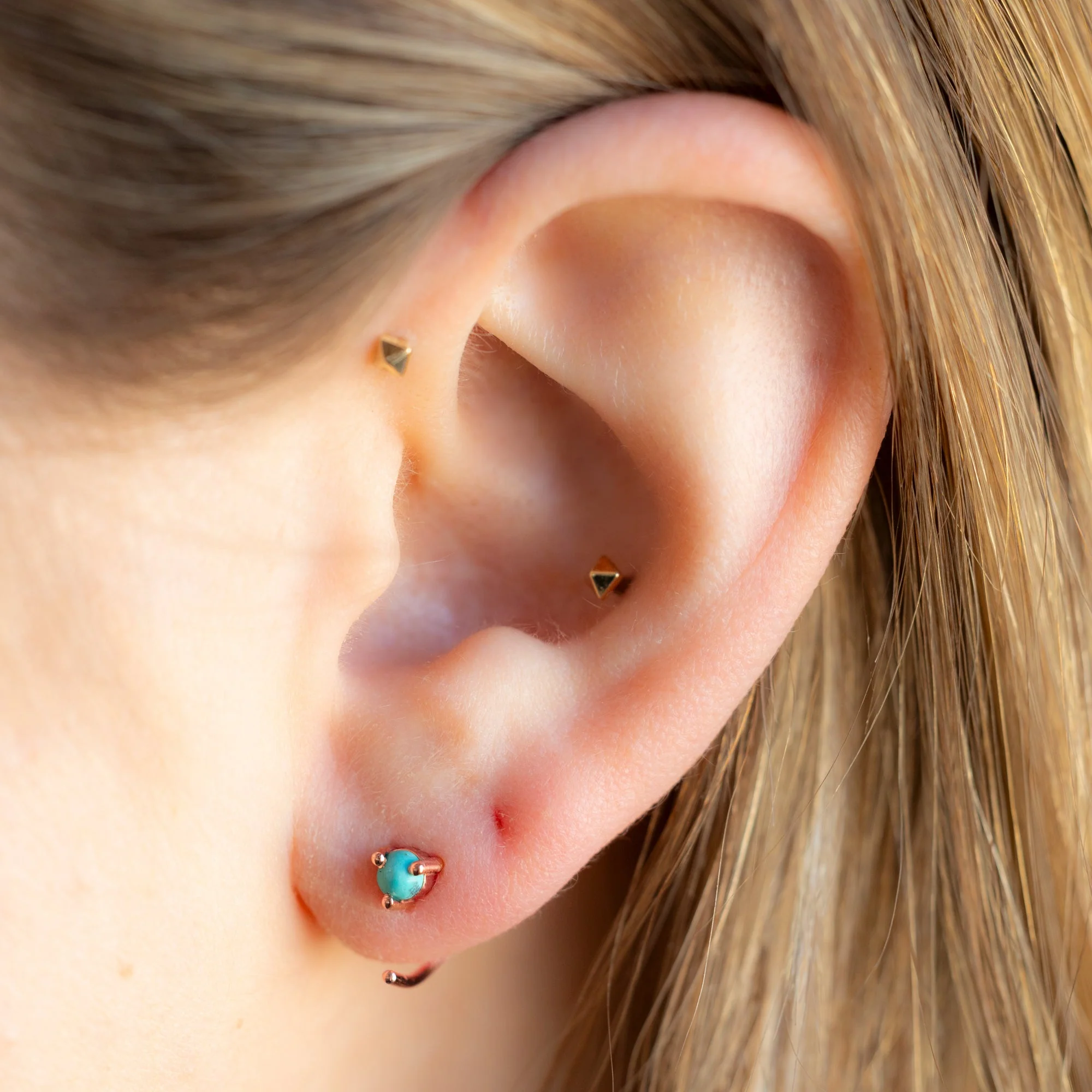The Turquoise Huggie Earrings | Yellow, Rose or White Gold - Image 2