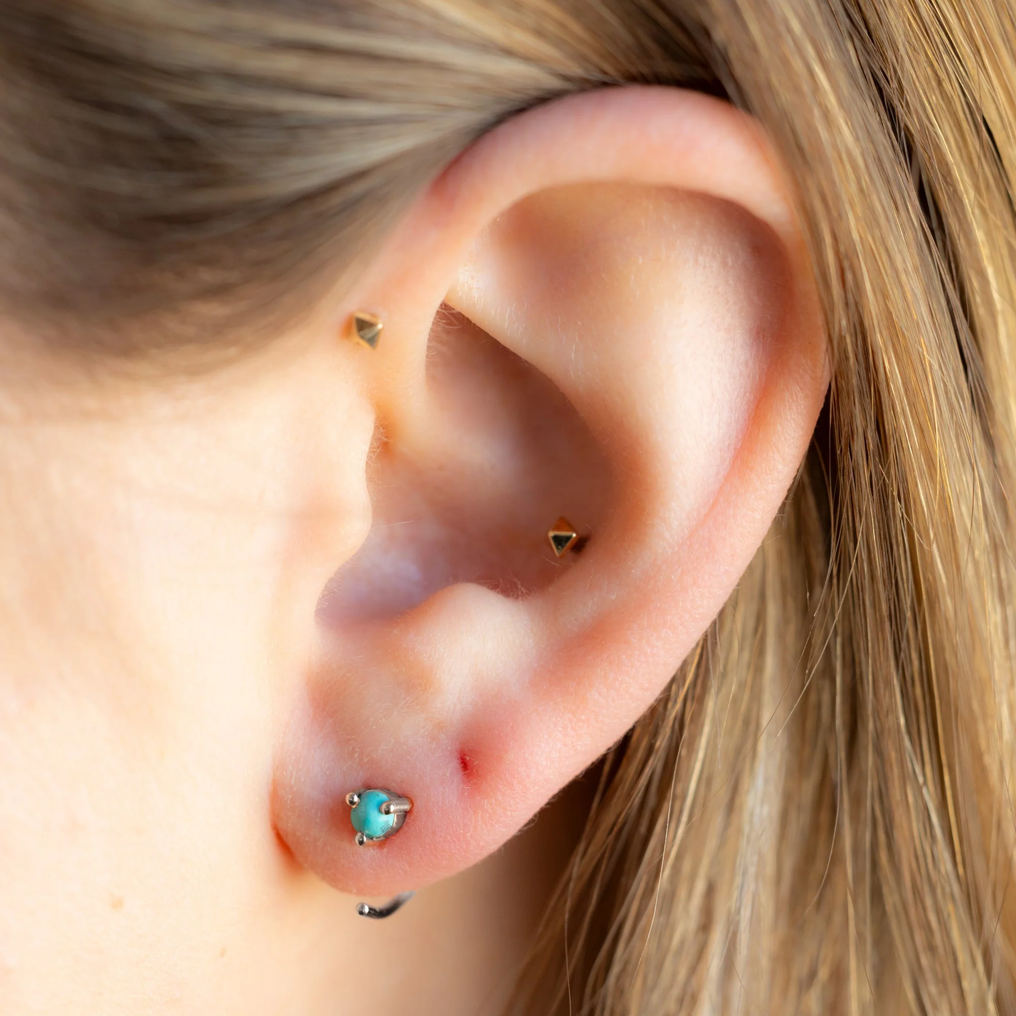 The Turquoise Huggie Earrings | Yellow, Rose or White Gold - Image 8