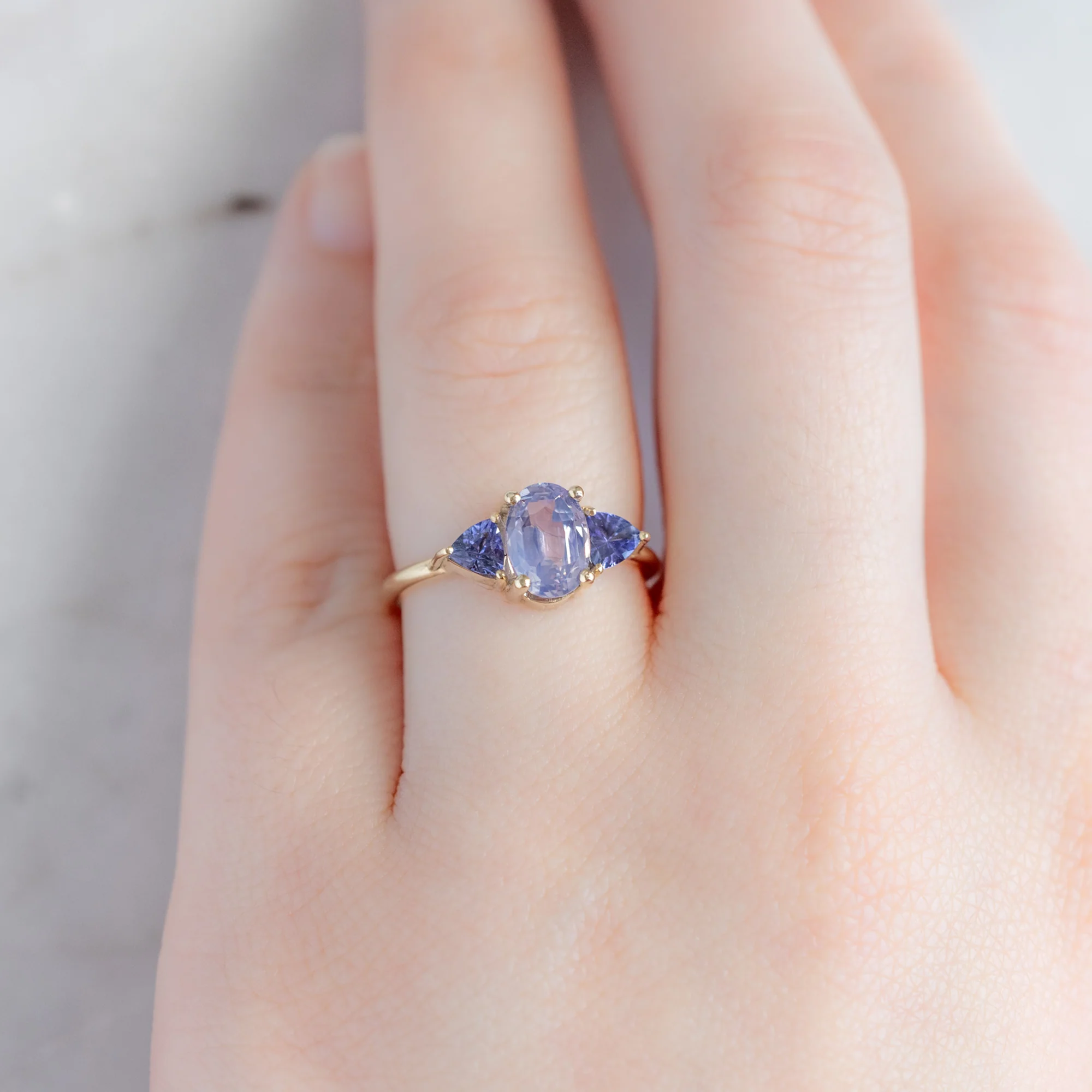 The Watercolor Jade Ring | 1.81ct Oval Lavender Sapphire in 14K Yellow Gold - Image 5