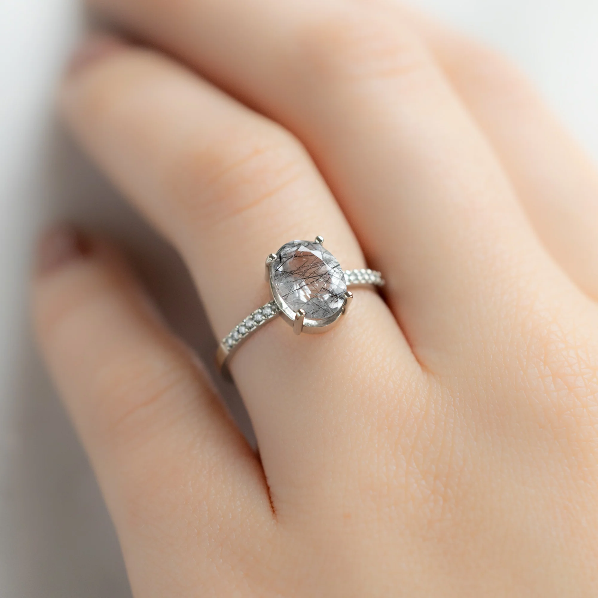 The Willow Ring | 1.58ct Oval Tourmaline in Quartz in 14K White Gold - Image 2