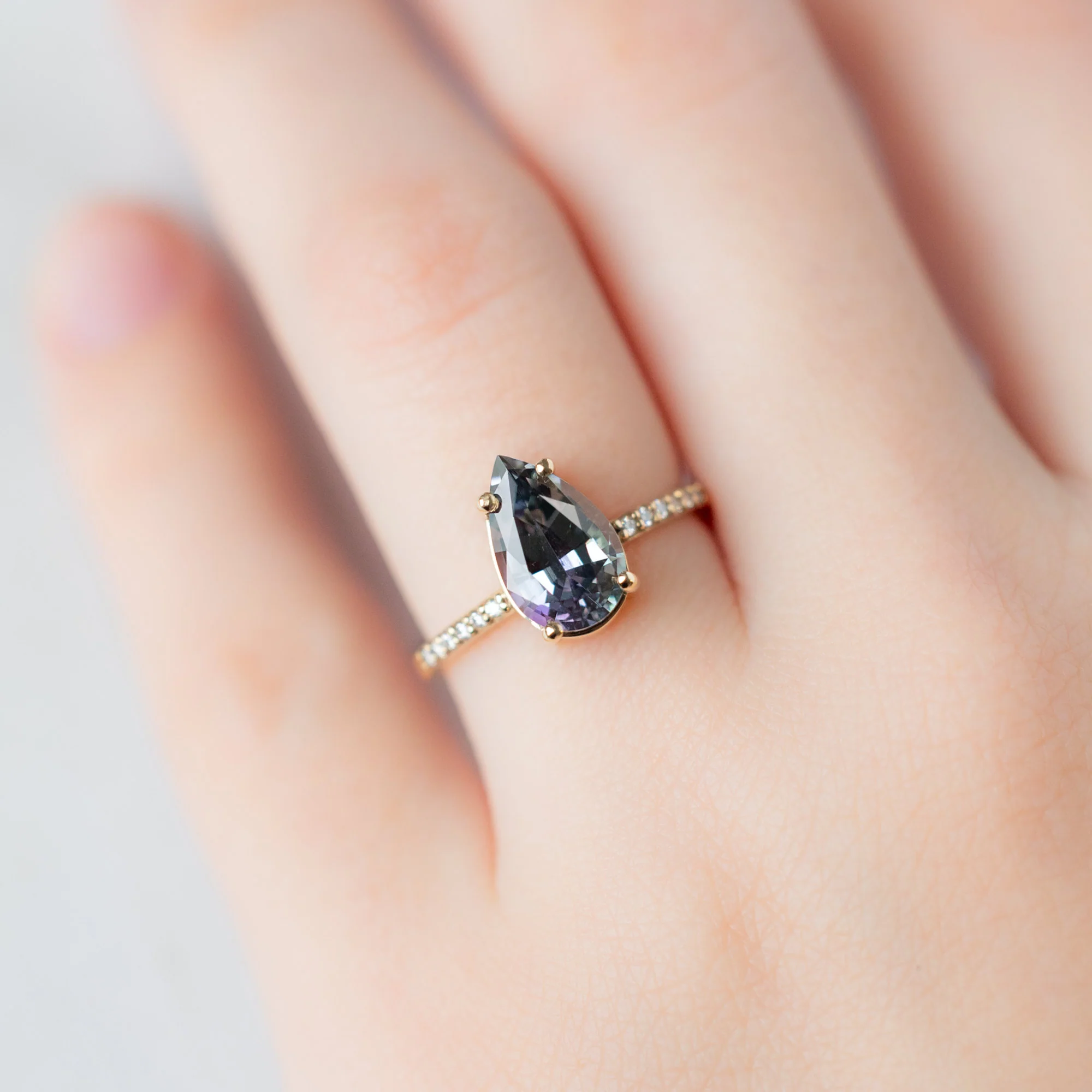The Willow Ring | 2.26ct Pear Tanzanite in 14K Yellow Gold - Image 2